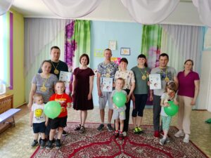 Спортландия «Мама, папа, я — дружная семья»